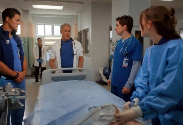 Картинки из серий сериала Клиника