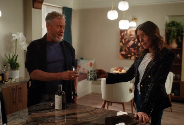 Картинки из серий сериала Клиника